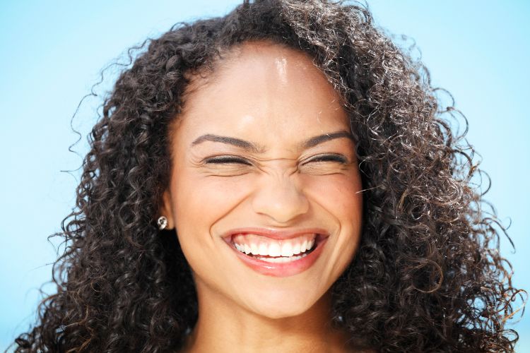 confident smile by cosmetic dentist in oro valley arizona