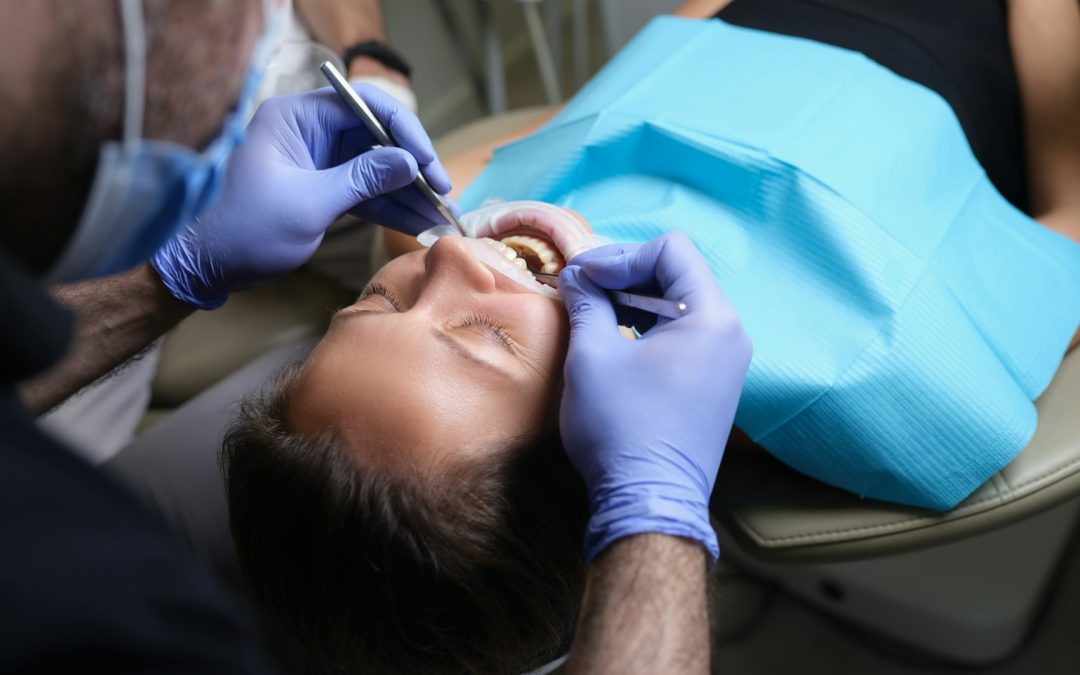 Tips for Maintaining Optimal Oral Health with Dental Hygiene Clinics